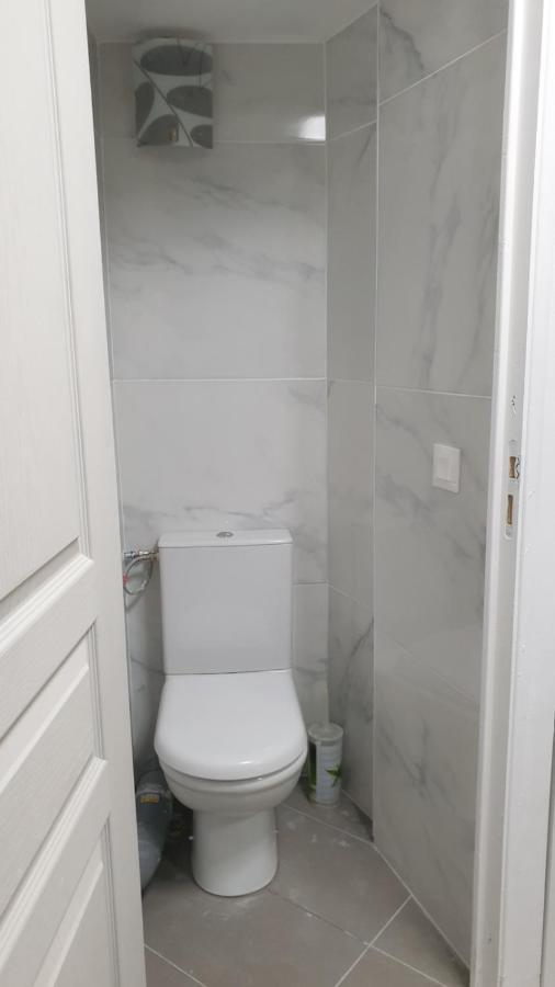 Jolie Appartement Avec 2 Chambres Partagees Paris Eksteriør bilde